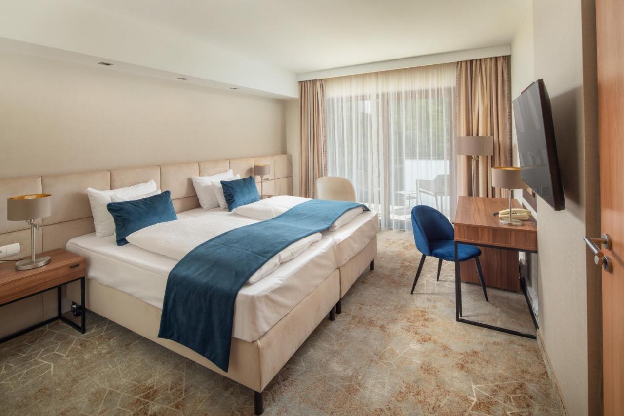 Fagus Hotel Conference & Spa 索普隆 外观 照片
